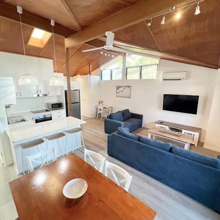 The Villas - Hervey Bay - 2 Separate Villas Urangan Buitenkant foto