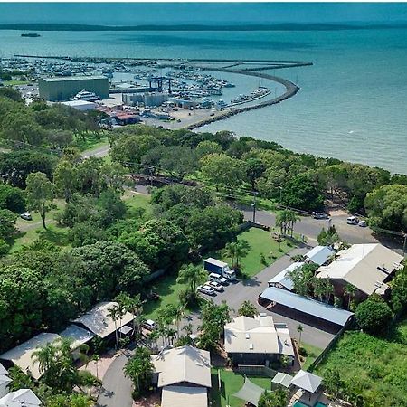 The Villas - Hervey Bay - 2 Separate Villas Urangan Buitenkant foto